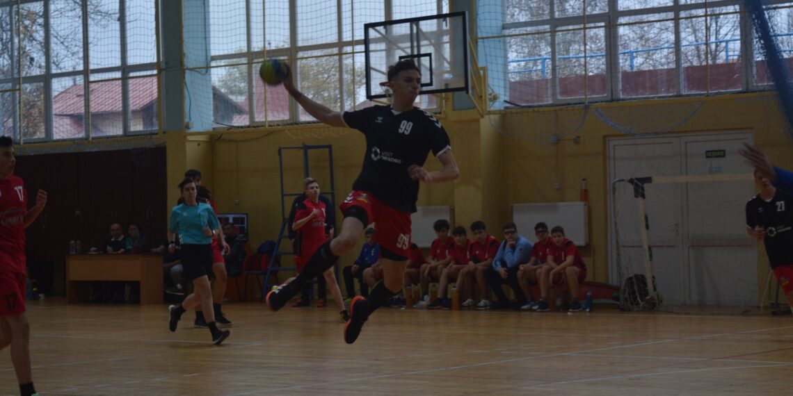 Ce surpriză colosală a avut un handbalist orădean de ziua sa. E cea mai mare bucurie. Și-a împlinit un vis