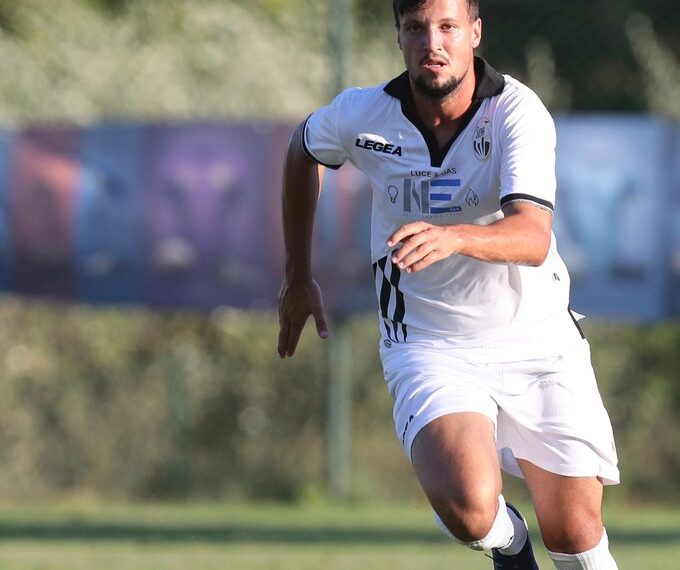 Fotbalistul orădean dorit de Regele Hagi. Din Serie C, la liderul din Superligă