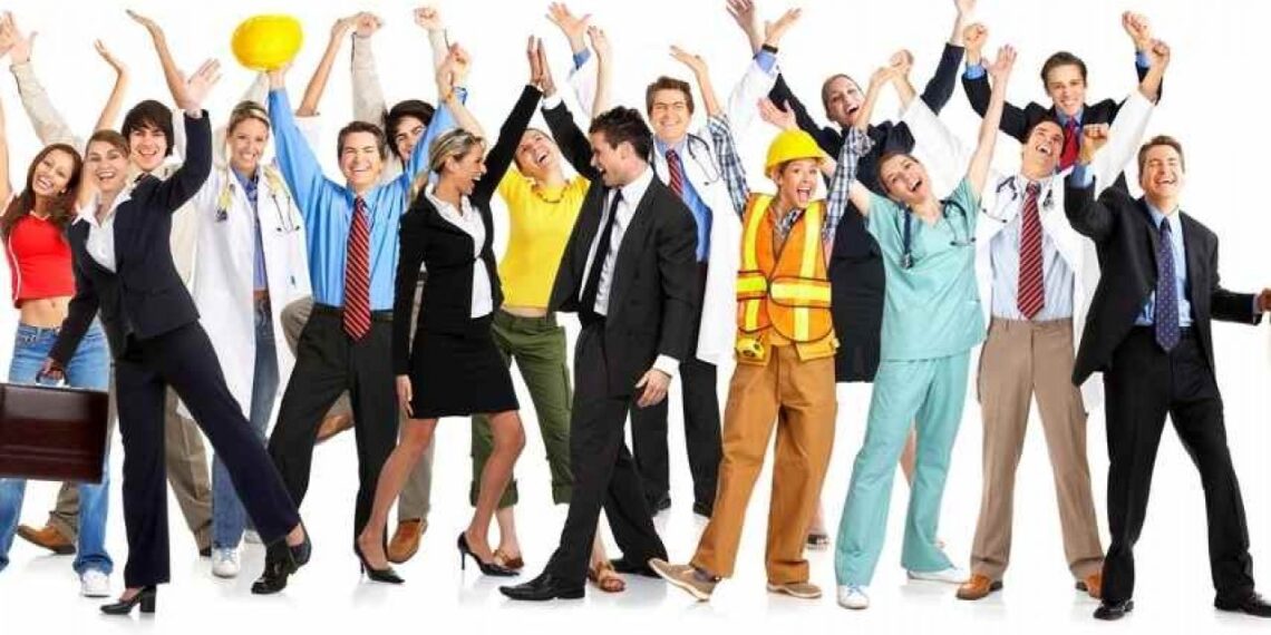 Proiect național pentru orientarea tinerilor în muncă, testat la Oradea