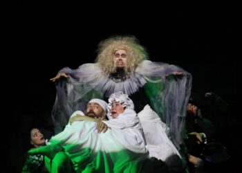 GALERIE. De pe Broadway, la Oradea. Cel mai iubit spectacol al Teatrului Regina Maria se joacă în seara aceasta