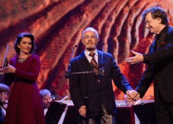 VIDEO. Actorul orădean care s-a întâlnit prima dată cu poezia la Iași, într-un spectacol Eminescu. A rămas pe scenă 70 de ani. Din copilărie avea o memorie de excepție