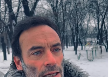 VIDEO. Anthony Delon și Mickey Rourke se întâlnesc la Oradea după 20 de ani. Fiul celebrului Alain Delon, plimbare prin Parcul Brătianu