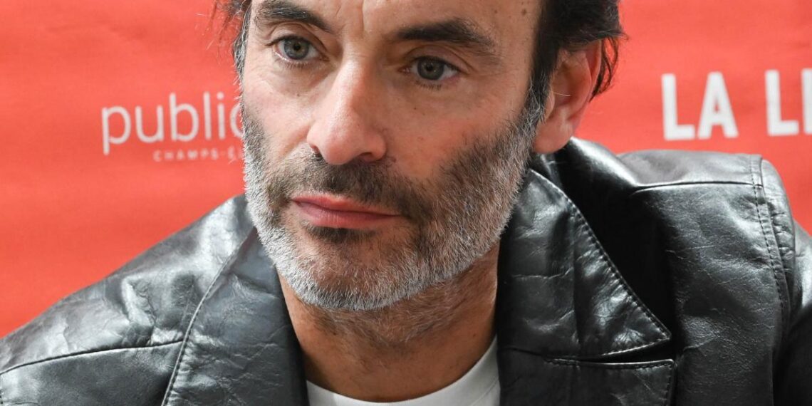 Atenție,motor! „21 de rubini”, filmul cu 300 de actori și figuranți și staruri de la Hollywood, considerat ratat. Asociatul i-a cerut să scoată referirile la ierarhii Bisericii