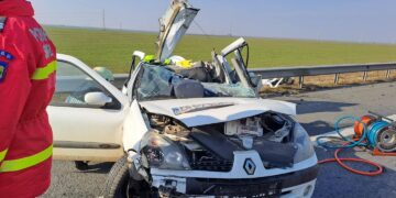 Accident teribil. Spulberati de un tir pe banda de urgență. Bihoreanul avea 37 de ani