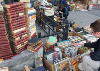 Bihorul a pierdut 80% din bibliotecile publice. Fondul de carte constituit din cărți vechi de 30-40 de ani