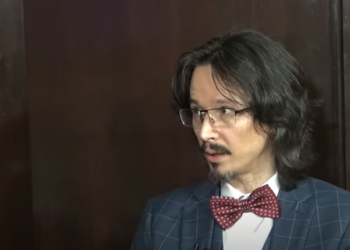 VIDEO. Povestea unui judecător. Prima sentință a dat-o la 23 de ani. Suspendat pentru filmări pe Tik-Tok și așa-zise opinii politice, Cristi Dănileț a supraviețuit din cheta făcută de colegi