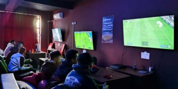Echipa de e-sport Rapid București în competiția FIFA 2023 de la Explore Gaming Pub Oradea
