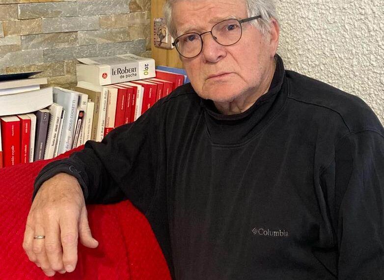 Vine în Bihor de 30 de ani. Jurnalistul francez care se simte la Mișca și Chișlaz, acasă. A promovat România în grupurile de motocicliști, iar acum va citi „Scrisori către un prieten motociclist„