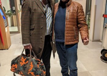 Starul și milionarul.Micky Rourke, întâlnire de gradul zero la Oradea cu părintele DVD-ului, orădeanul George T. Haber
