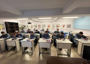 Maiștri militari și subofițeri, fără examen de admitere