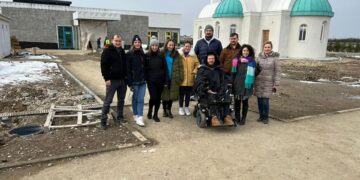 La multi ani, Mihai Neșu! Haideți să îi facem cel mai frumos cadou și să donăm 2 € prin sms cu textul CRED la 8844!