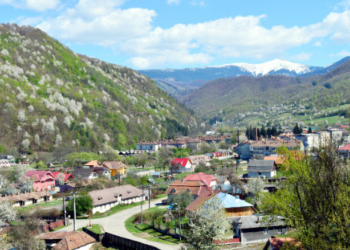 După recensământ, 80 de localități nu mai pot fi orașe sau municipii. 5 sunt din Bihor