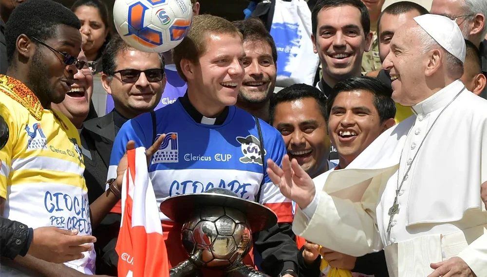 Gazda campionatului european de futsal pentru preoți