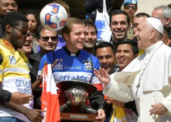 Gazda campionatului european de futsal pentru preoți