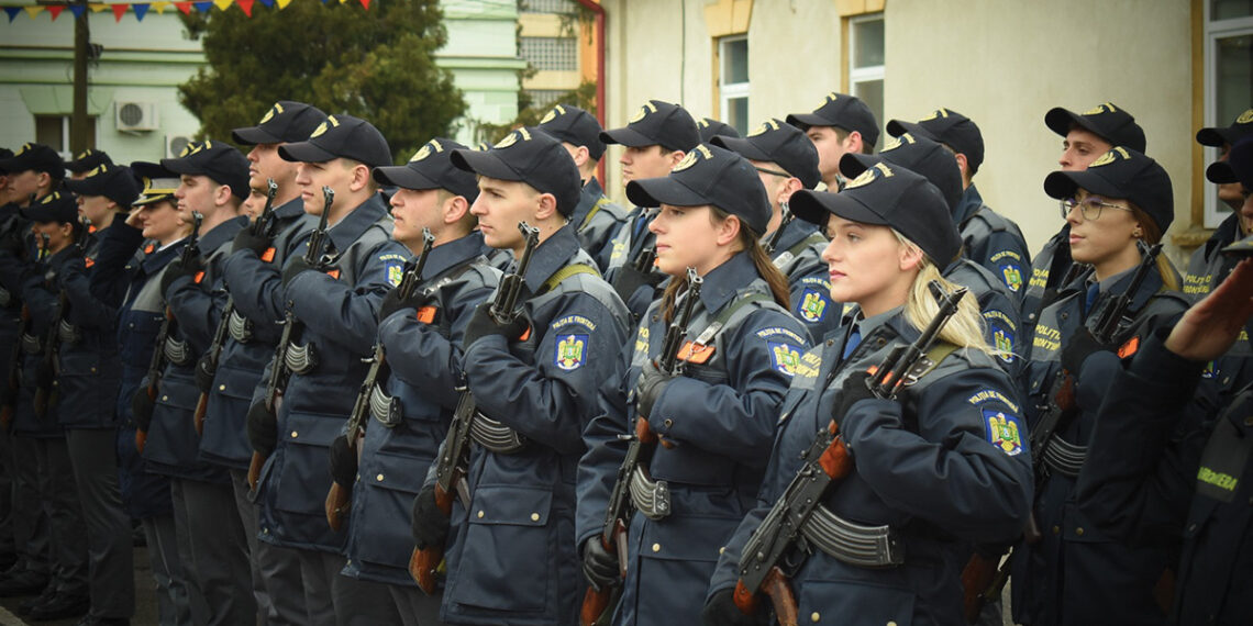 239  de viitori polițiști de frontieră au depus jurământul. ”Conflictul actual din țara vecină ne-a demonstrat tuturor că imprevizibilul este o realitate, că trebuie să fim pregătiți oricând și pentru orice”