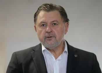 „Cel mai important proiect strategic în infrastructura spitalicească din ultimii 30 de ani din România a fost aprobat!„ 27 de spitale în 17 județe. Oradea, pe lista lui Rafila