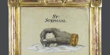 A adăpostit trei secole mâna dreaptă îmbălsămată a Sf. Ștefan, cea mai importantă relicvă a creștinismului medieval din Ungaria. Abația de la Sâniob, restaurată cu 13 milioane lei