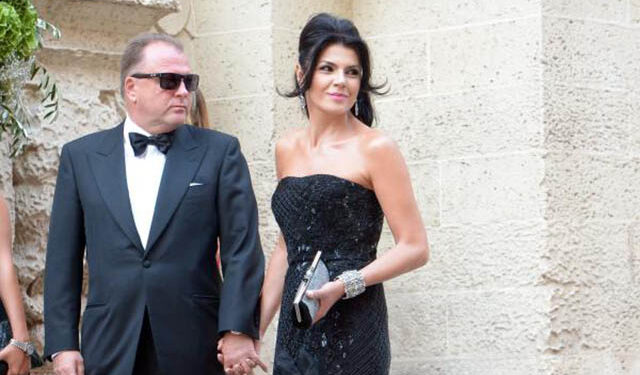 Scandal. Trupa ASIA se întrunește fără Irina Nicolae. Soția lui Marius Vizer spune că și-a cumpărat bilet la spectacol