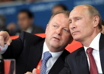 Soția lui Marius Vizer  a vorbit despre relația soțului său cu Putin. „Era nebunie mare cu Putin, oamenii se băteau să-l vadă, să-și facă poze, să dea mâna cu el„