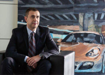 Un român a preluat conducerea companiei Porsche Finance Group