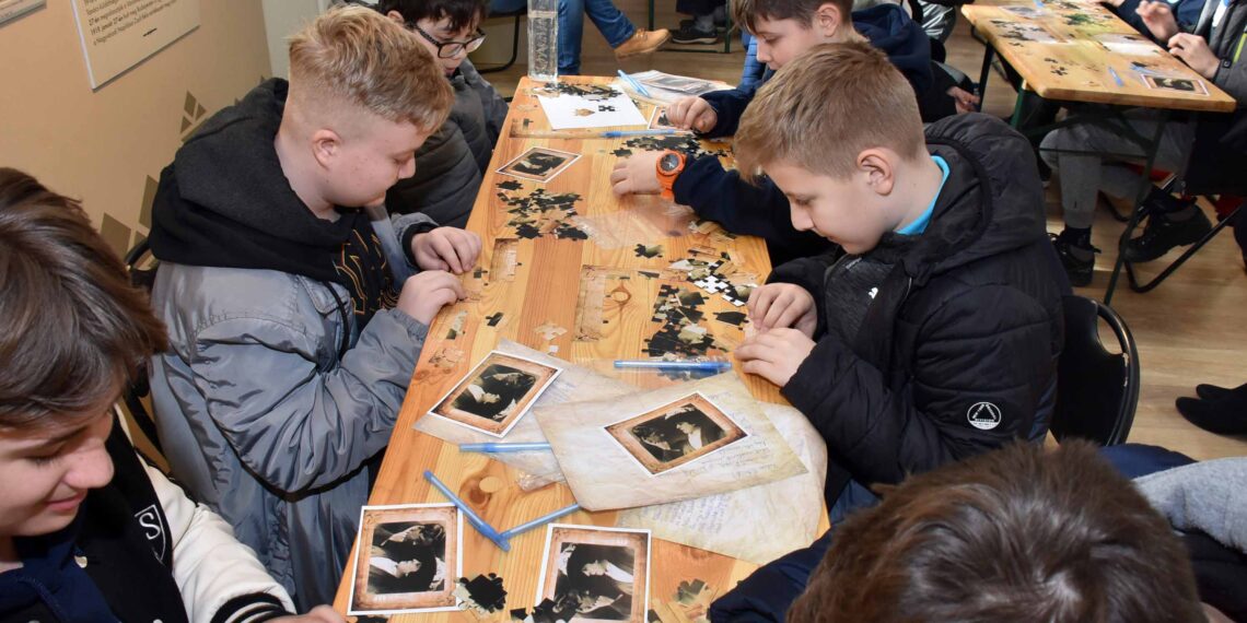 Aproape 350 de copii au sărbătorit anotimpul florilor în Săptămâna Primăverii de la Muzeu