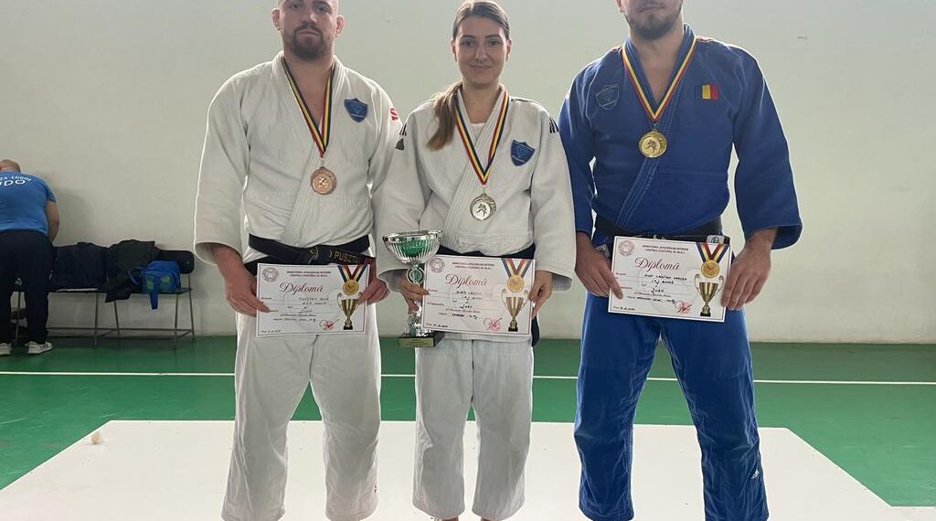 Spaima infractorilor. Polițiștii bihoreni printre cei mai buni din țară la judo