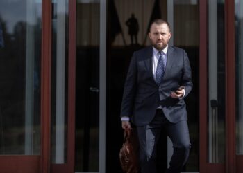 Cu 5 voturi da și un vot nu, CSM a avizat numirea  procurorului Marius Ionuț Voineag la șefia DNA