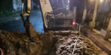 Stațiunea care a rămas fără apă fiindcă muncitorii nu aveau piese de schimb. Umiliți, vor să fie independenți de Oradea. Un consilier strânge semnături pentru ca Beiușul să aibă serviciu propriu de apă –canal