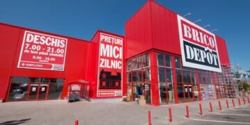 Britanicii de la Brico Dépôt au închis un magazin din Oradea