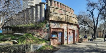 Timișoara o umbră a ceea ce a fost. Ceasul floral, unic în țară, nu e prioritar pentru vicele orădean al capitalei culturale. Baza Uszoda, parc de distracții pentru şobolani