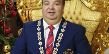 Regele Cioabă dă în în judecată Biserica Ortodoxă pentru că a ținut țiganii în robie