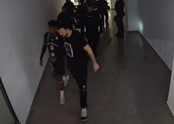 VIDEO. CSM Oradea spune că Guzman e pericol public și îi mulțumește lui Andrija Stipanovic pentru că prin acțiunile sale a prevenit o posibilă tragedie!