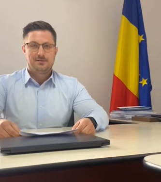 Viceprimarul monitorizat că stă 3 ore în birou: ,,Nu voi intra în jocul murdar practicat de primar. Nu se va schimba nimic,,. În schimb, UDMR revendică toate proiectele europene din Marghita