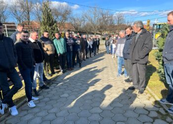 Locuitorii din Suplac au cerut reabilitarea totală a drumului. Deputatul Merka: Voi face și pe polițistul!