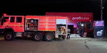 Foc la Profi în Aleșd. Oamenii s-au autoevacuat
