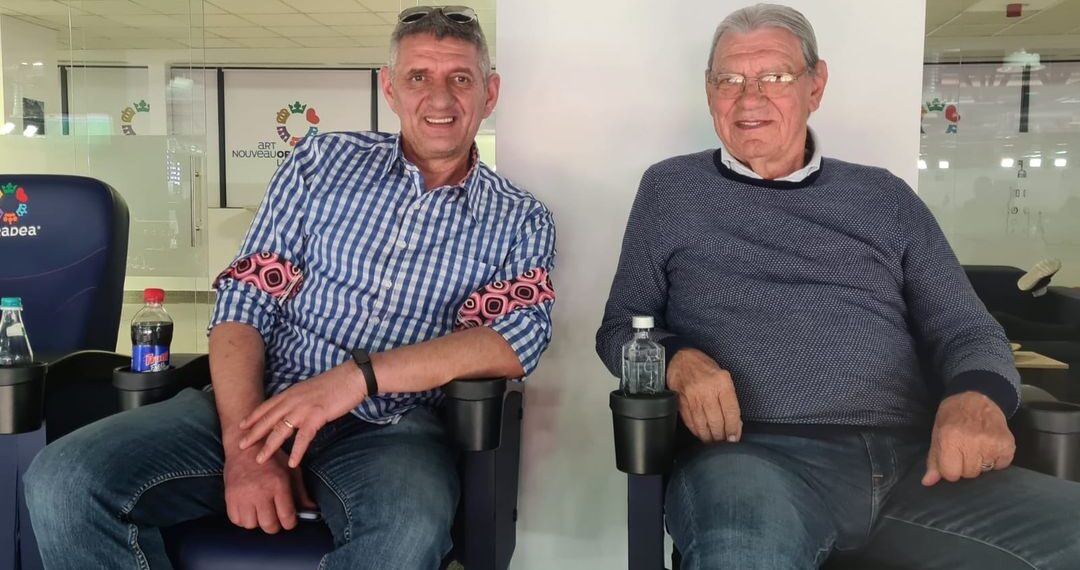 GALERIE. Emeric Ienei, imagini inedite de ziua domniei sale. Cu eleganță, la sală