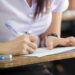 A început simularea pentru BAC 2023. Astăzi, elevii de liceu susţin proba scrisă la Limba și literatura română