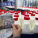 România are cel mai scump lapte din Europa, în timp ce producţia locală scade iar importurile explodează. Motivul: subvenţii mici, costuri de producţie excesiv de mari