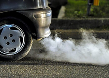 UE pune capăt erei motoarelor poluante: s-a votat eliminarea, treptat, a vânzărilor de maşini noi cu motorizare termică