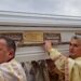 GALERIE. Internat de urgență cu insuficiență respiratorie acută. Episcopul Bercea, la funeraliile  regretatului episcop Alexandru Mesian
