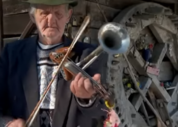 GALERIE. Ultimul morar, la 90 de ani , trăiește într-o moară de 200 de ani