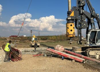 Front de lucru pe Centura Oșorhei. Austriecii de la PORR au trecut la decopertat și forat