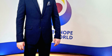 16 copii au mers la școală datorită lui. Cristian George Pop, președintele Rotary Club Marghita