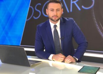 Vedeta TVR, bihoreanul Radu Andrei Tudor a demisionat. Pentru The NewsMan, Groși, locul unde s-a întâlnit cu copilărie, nu poate fi asemuit cu nici o destinație de lux