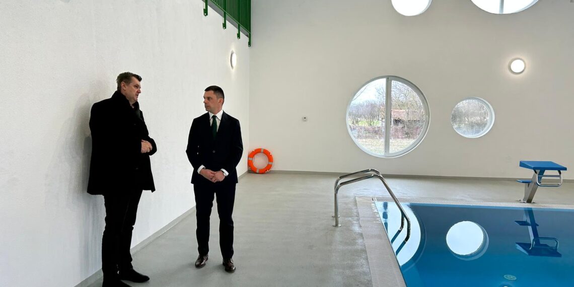 Bazinul de înot de la Salonta, inaugurat pe 11 aprilie