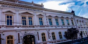 Cel mai tare la mate din Bihor,  din clasa a XII-a. Beiușeanul Denis Știube merge la Națională