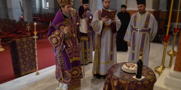 Episcopul Sofronie s-a rugat pentru mântuirea sufletului mamei sale, chiar de ziua sa