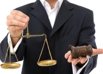 UNBR cere sancțiuni pentru cei vinovați de scurgerile de informații din dosare, în faze nepublicabile