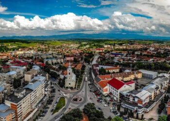 Vor desființa comune și orașe după alegeri. Un important lider PNL dă semnalul. Bihorul, sub comanda Clujului