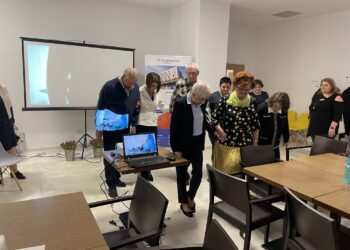 Actorul orădean care îl imita pe Charlie Chaplin luptă la 81 de ani,  cu Parkinson făcând agricultură, apicultură și tangoterapie